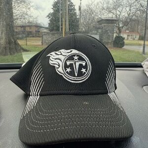 Titans youth hat